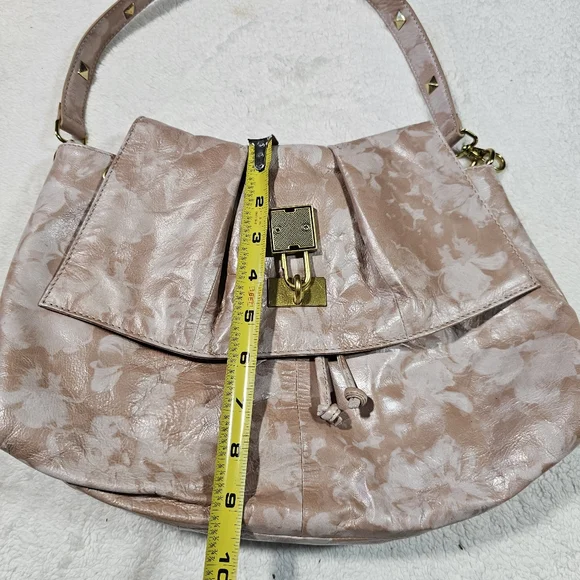 Sharif leather shoulder bag. - Picture 14 of 15